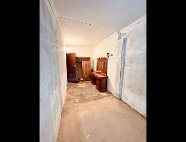 3 BEDROOM FREESTANDING FOR SALE IN KWAGUQA EXT 10